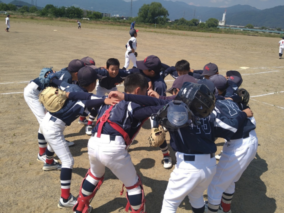 西部川柳地区大会に出場しました！